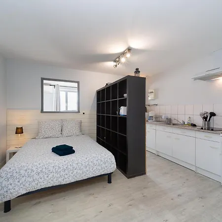 Apartment Iris Des Marais - Clim & Parking - Chelona'loc